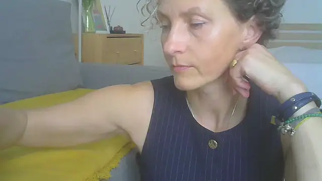 Sylira online show from July 25, 12:47 pm