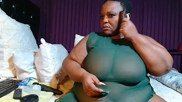 Bustyboobs02xx online show from July 26, 7:37 am