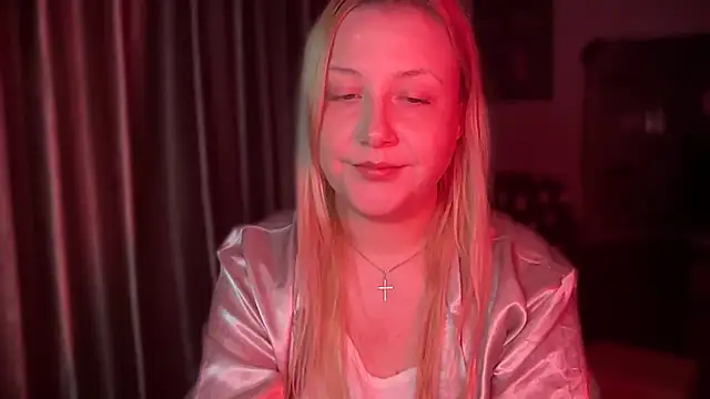 BikiHellena online show from November 25, 11:05 pm