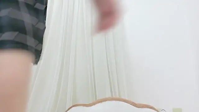 Snapshot of _Mia_land_ chatting on October 17, 1:25 pm Mia land online show from October 17, 1:25 pm