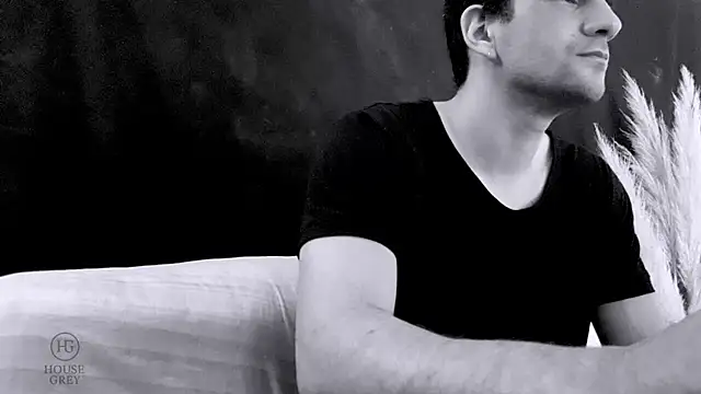 ObeyLust online show from October 4, 1:09 pm