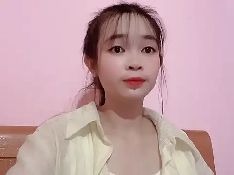 Snapshot of Suna7383 chatting on October 4, 5:11 pm Suna7383 online show from October 4, 5:11 pm