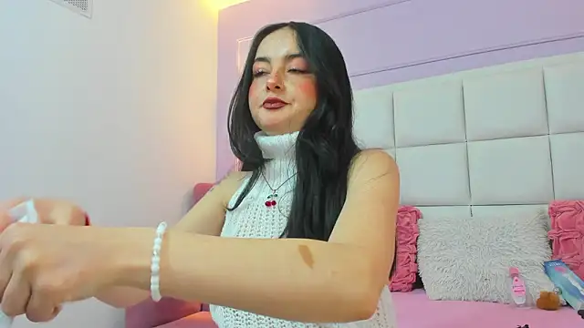 Ashleypetit online show from February 13, 12:56 pm