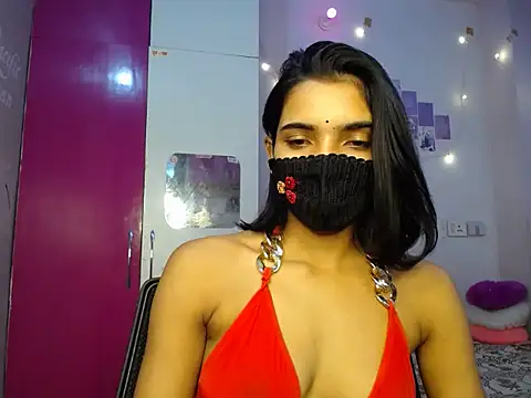 Snapshot of Sweetangle24 chatting on October 30, 9:55 am Sweetangle24 online show from October 30, 9:55 am