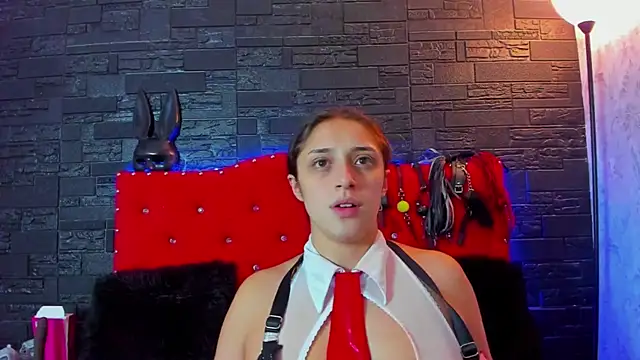 Snapshot of KatyVelvet chatting on September 20, 3:18 am KatyVelvet online show from September 20, 3:18 am