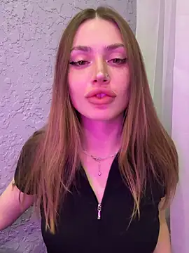 Elizabeth Tay online show from February 26, 5:45 pm