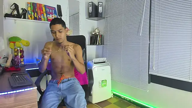 xxKamadevaxx online show from September 13, 8:30 pm