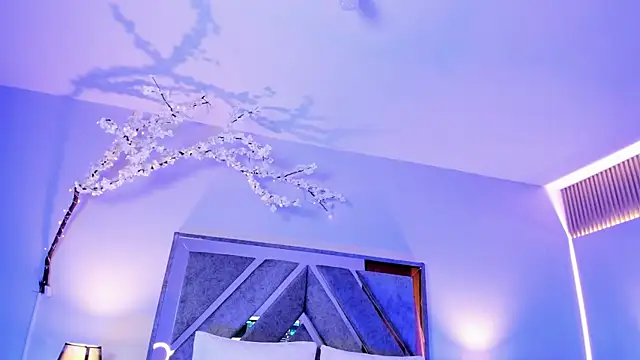 Snapshot of Isa_Rouse__ chatting on November 11, 3:28 am Isa Rouse online show from November 11, 3:28 am