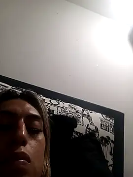 ZafiroRios online show from November 11, 1:38 am