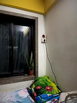 Snapshot of engineerboy14 chatting on October 17, 6:43 pm engineerboy14 online show from October 17, 6:43 pm