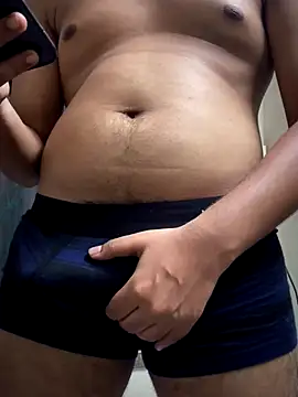 Snapshot of engineerboy14 chatting on October 19, 7:03 pm engineerboy14 online show from October 19, 7:03 pm