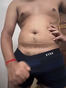 Snapshot of engineerboy14 chatting on November 10, 6:40 pm engineerboy14 online show from November 10, 6:40 pm