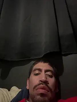 busnfatnutsLildee online show from November 15, 7:27 am