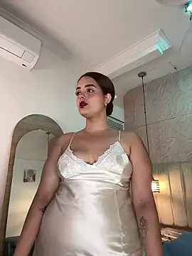hannahst  online show from May 11, 8:39 pm