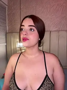 hannahst  online show from June 8, 8:31 pm