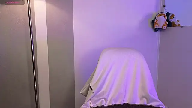 Snapshot of Molllysdays chatting on September 29, 10:03 pm Molllysdays online show from September 29, 10:03 pm