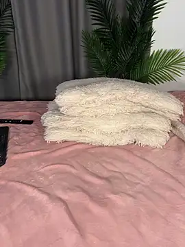 Andrestarr online show from February 3, 7:08 pm