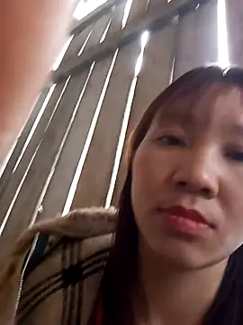 bonnie-00 online show from February 18, 7:37 am