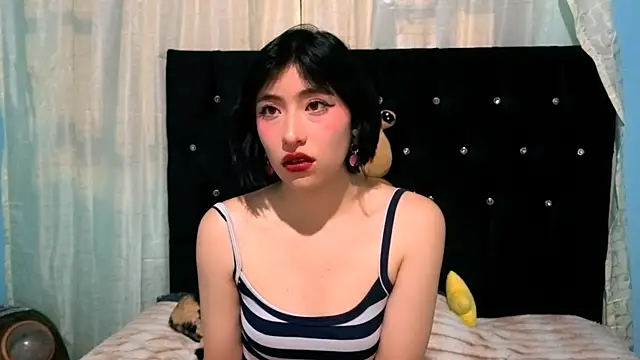 Snapshot of Sullyoonn chatting on November 26, 12:22 am Sullyoonn online show from November 26, 12:22 am