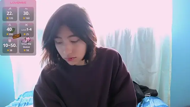 Sullyoonn online show from March 5, 3:08 pm