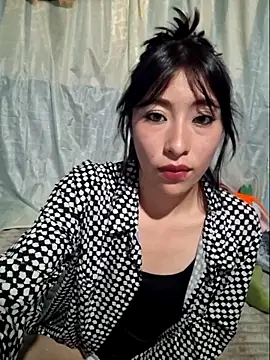 Sullyoonn online show from March 24, 12:37 am