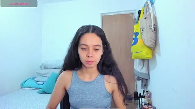 Snapshot of Annie_rosse1017 chatting on October 28, 4:16 am Annie rosse1017 online show from October 28, 4:16 am