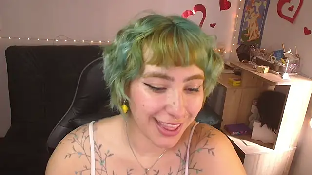 Snapshot of Miacatsito3 chatting on July 12, 5:59 pm Miacatsito3 online show from July 12, 5:59 pm