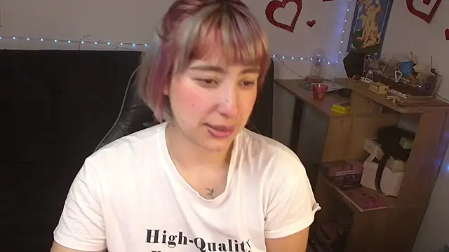 Snapshot of Miacatsito3 chatting on July 31, 6:02 am Miacatsito3 online show from July 31, 6:02 am
