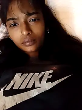 Snapshot of Alexia_holbert chatting on November 19, 5:51 am Alexia holbert online show from November 19, 5:51 am