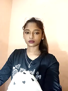 Snapshot of Alexia_holbert chatting on February 23, 6:22 am Alexia holbert online show from February 23, 6:22 am