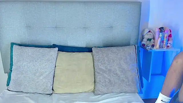 Snapshot of Billie_Turner_ chatting on October 14, 4:46 am Billie Turner online show from October 14, 4:46 am