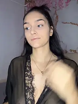 EllaBlowy online show from December 4, 8:23 am