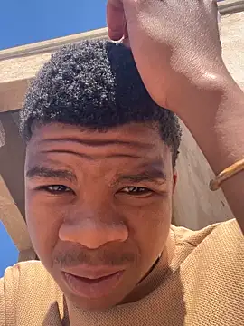 Snapshot of thatotheroneguy chatting on October 22, 1:33 pm thatotheroneguy online show from October 22, 1:33 pm