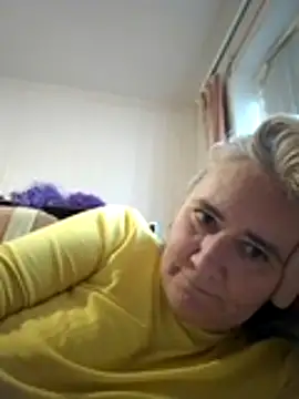 Snapshot of goodstyle chatting on November 6, 1:23 pm goodstyle online show from November 6, 1:23 pm