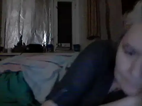 Snapshot of goodstyle chatting on December 15, 10:03 pm goodstyle online show from December 15, 10:03 pm