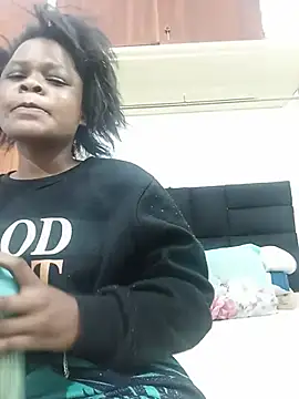 BlondieBitch online show from July 18, 4:49 am
