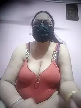 Snapshot of thehotlady chatting on November 7, 9:09 am thehotlady online show from November 7, 9:09 am