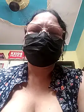thehotlady online show from June 22, 3:19 am