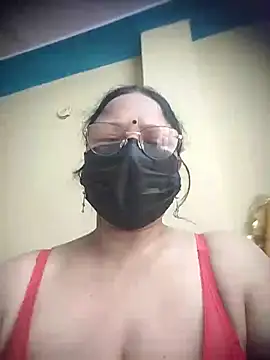 thehotlady online show from June 27, 3:55 am