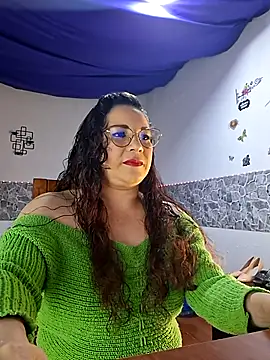 Snapshot of zamy_x chatting on February 8, 2:59 am zamy x online show from February 8, 2:59 am