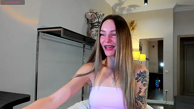 Melloudy online show from September 18, 5:42 am