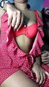 Ceylon couple online show from November 6, 9:15 pm