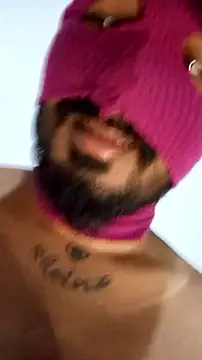 Ceylon couple online show from November 23, 8:14 am