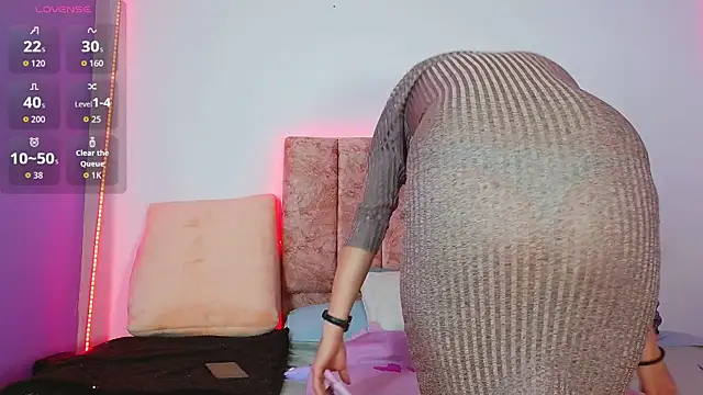 Ava Raye online show from July 6, 7:16 pm