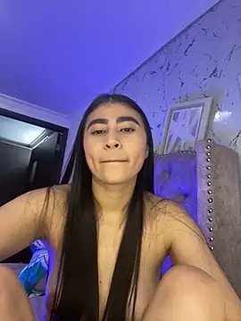 Isabella Montoya online show from November 17, 6:46 pm