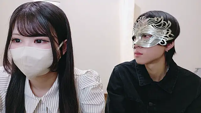 Snapshot of Ruru-shuv chatting on October 19, 11:11 am Ruru-shuv online show from October 19, 11:11 am