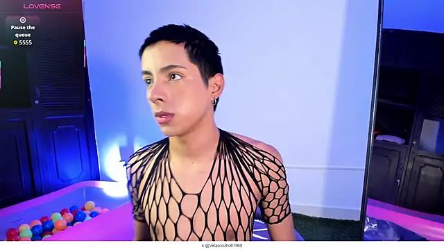 EstivenSallas online show from September 16, 7:48 pm