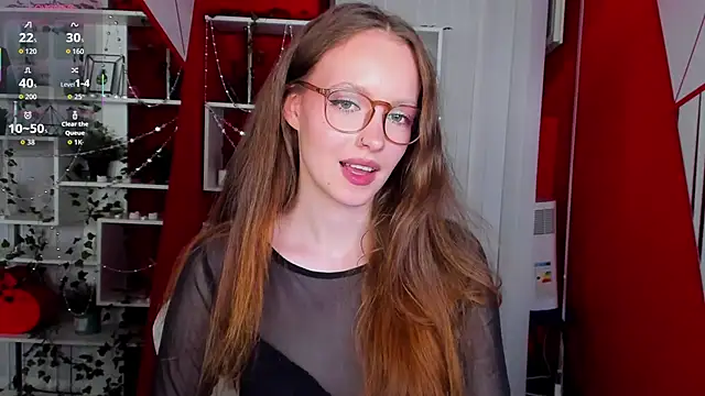 Snapshot of SallyPinkman chatting on November 5, 1:11 pm SallyPinkman online show from November 5, 1:11 pm