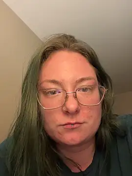 lizbabyy27 online show from September 13, 11:48 pm