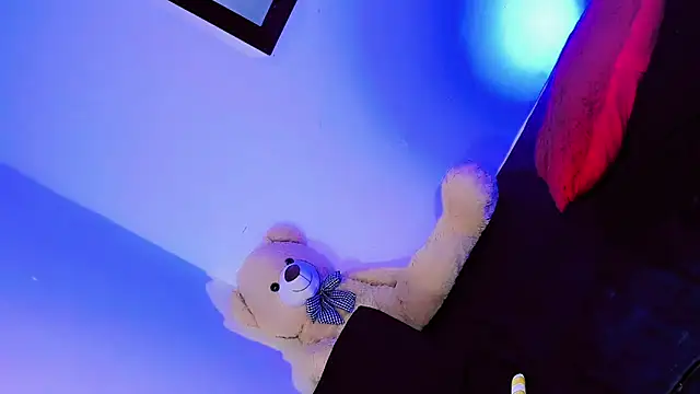 daniela dolls online show from May 24, 2:44 pm